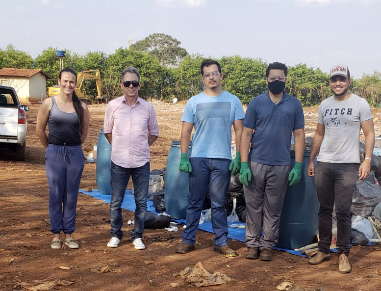 VISITA TÉCNICA EM SANTO ANTÔNIO DE GOIÁS/GO DO PROJETO DO CONVÊNIO UFG, FUNAPE E CBC/GO (GRAVIMETRIA)